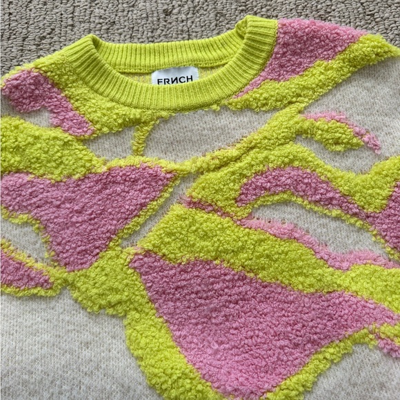 Excellent condition FRNCH Women's Sweater, size small, pink and yellow! - Picture 12 of 13